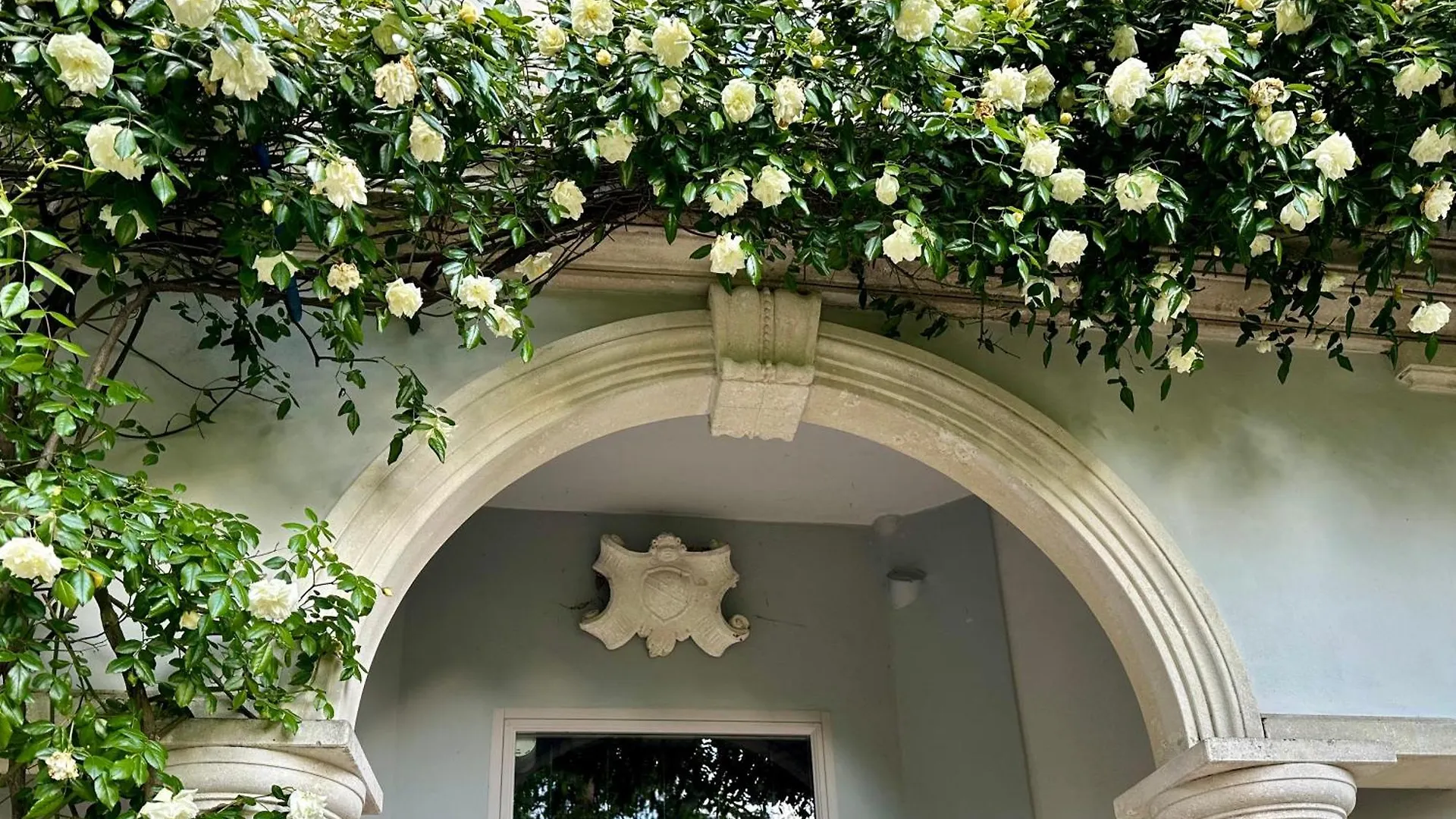 Historical Villa Gina With Magic Lake View Dizzasco