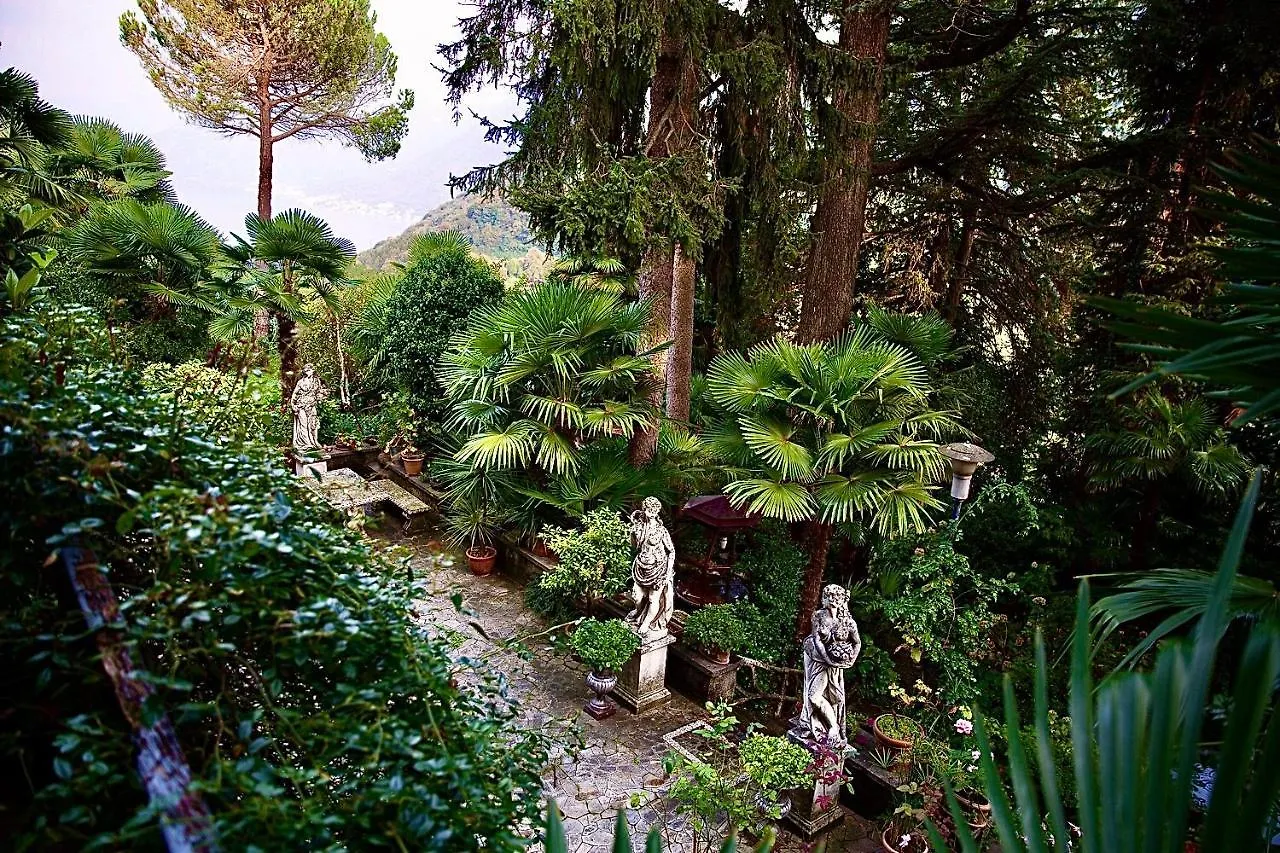 Historical Villa Gina With Magic Lake View Dizzasco