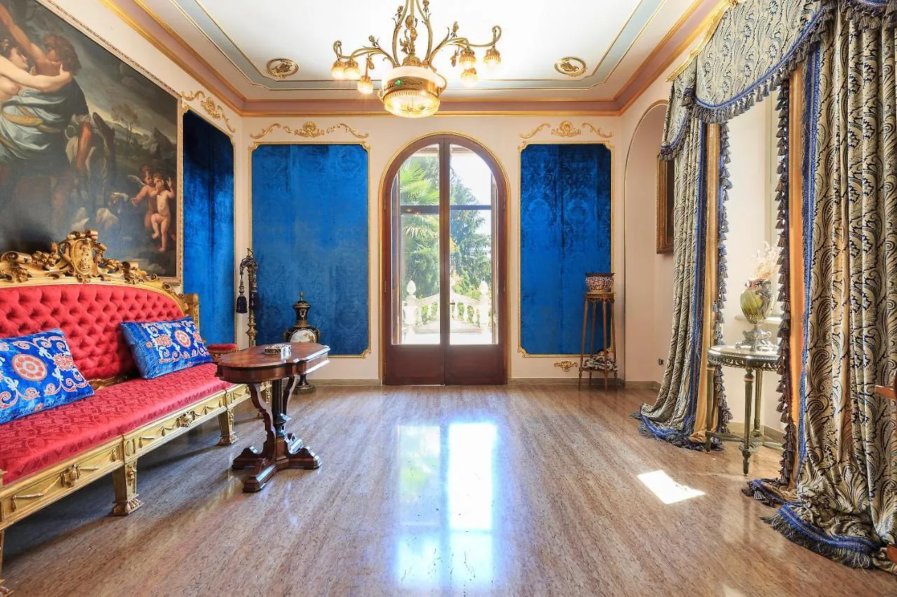 Historical Villa Gina With Magic Lake View Dizzasco